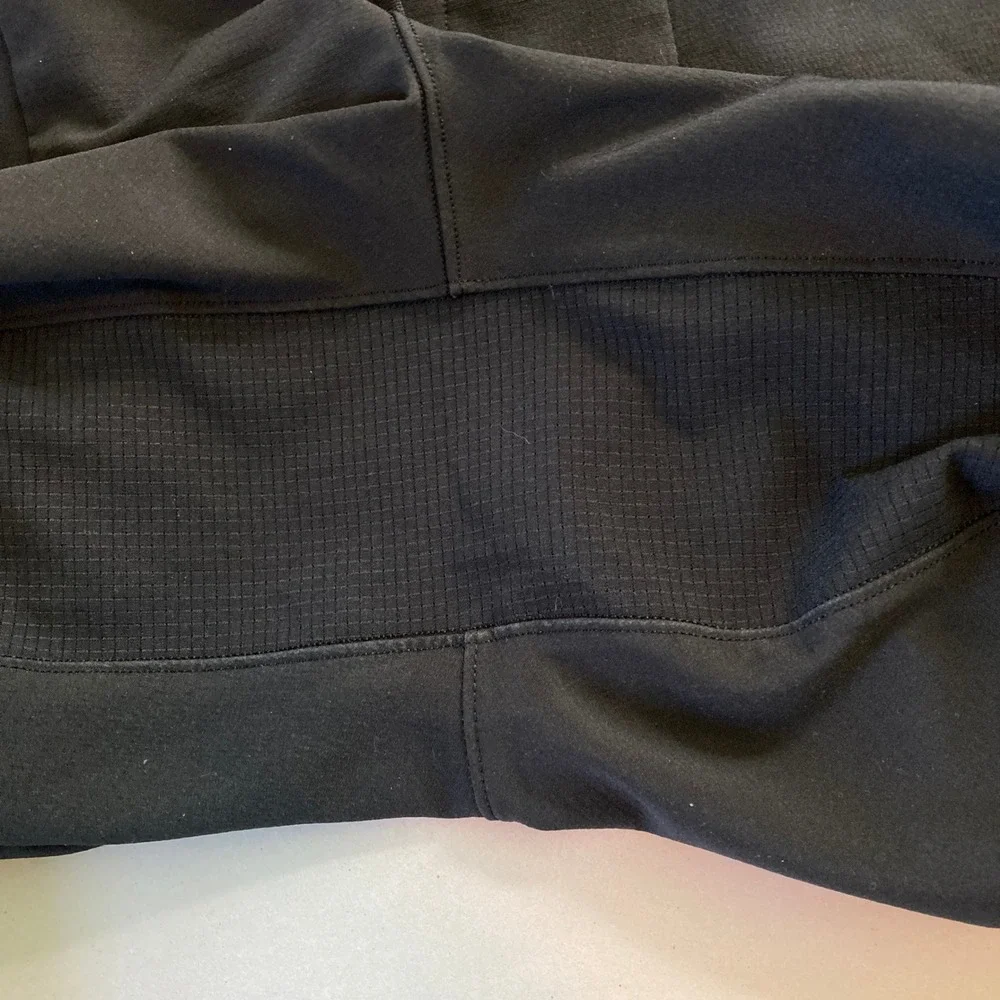 Lululemon License to Train Jogger Black (Size XL)
